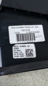 Grila ventilatie stanga Jaguar XE RANGE; Jaguar F-PACE T4A12748 HX73-018B09-AE - Img 3