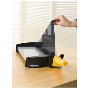 REZAČ STONI ZA PAPIR (GILJOTINA) A4 FUSION FELLOWES 5410801