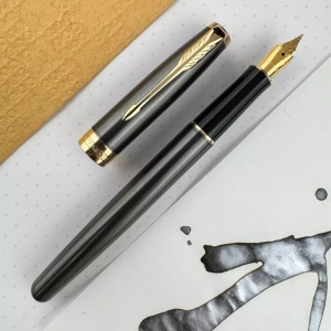 Nalivpero PARKER Royal SONET Grey GT M