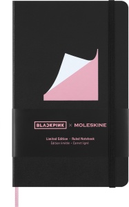 Moleskine sveska iz kolekcije Moleskine x BLACKPINK