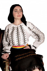 Costum traditional romanesc - Camelia - Img 4