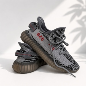 Pantofi sport Yeezy model 12