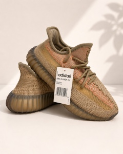 Pantofi sport Yeezy model 17