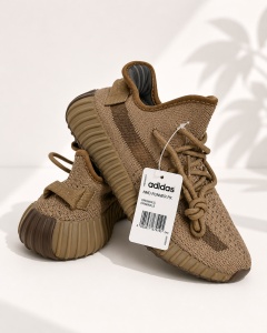 Pantofi sport Yeezy model 6
