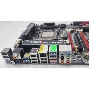 KIT Placa de baza ASRock X79 Professional, Intel Core i7-3930k 3.2GHz, fara cooler CPU - Img 3