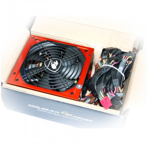 Sursa Cougar 700W, Modulara, 2 x 12V Rails, 6 x SATA, 2 x PCI-Express, 80 PLUS Certified, PFC Activ - Img 6